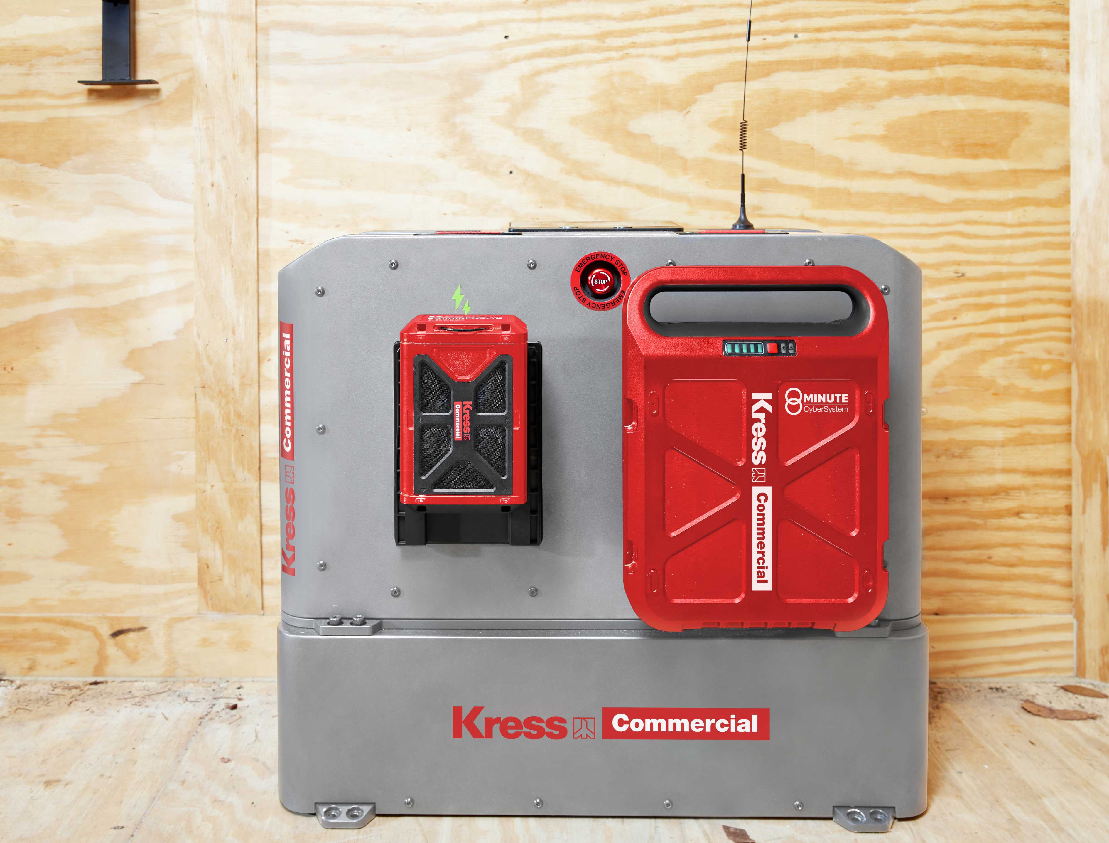 Kress Commercial 5kWh CyberTank™ Portable Power Station KAC875 - Image 9