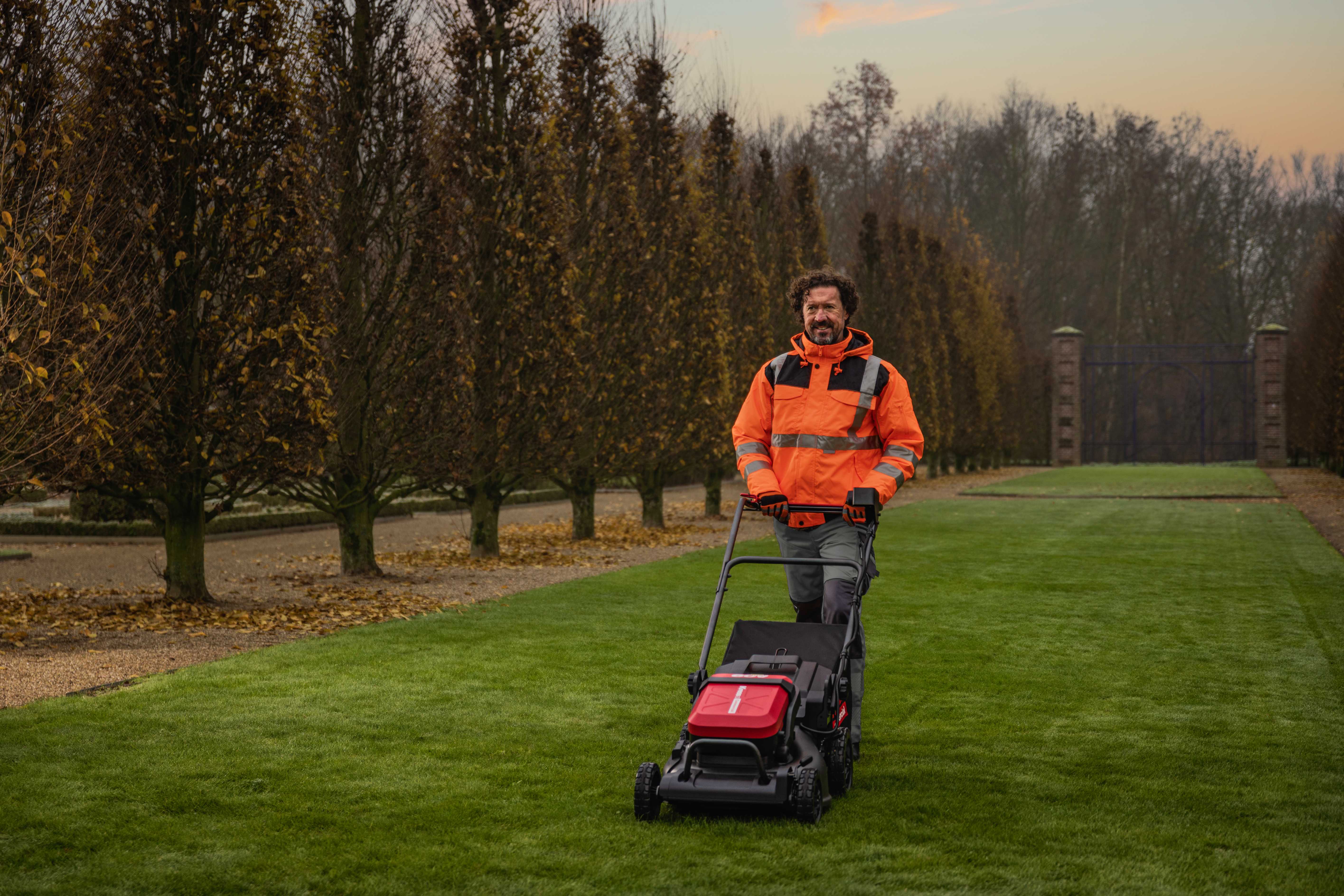 Kress KC711 Commercial 60 V 51 cm self-propelled lawn mower (Tool Only) - Image 2